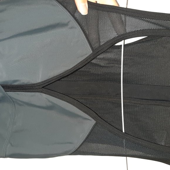 Swim suit - Picture 2 of 5